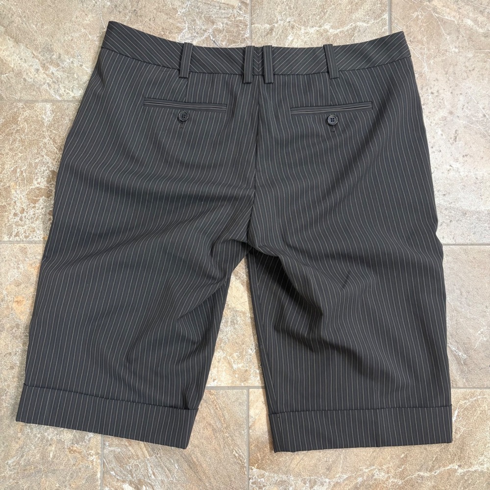 The Limited Pinstripe Bermuda Shorts Cuffed Dressy Career Gray Size 10 - Picture 5 of 5